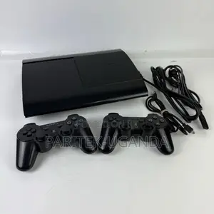 Sony Playstation 3 Ps3 Super Slim Console (Cech-4201a) 12gb W/ 2 Contr