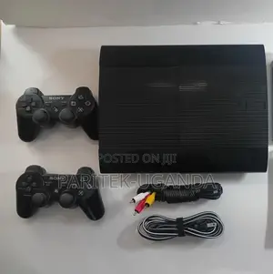 Sony Playstation 3 Super Slim Cech-4001b 250gb [2x Games, 2x Controlle