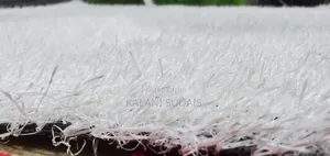 White Grass Carpet