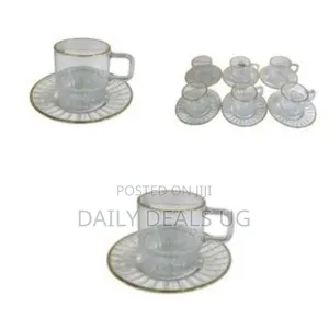 6-Piece Set of Glass Teacups and Saucers - Transparent