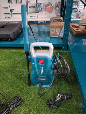 High Pressure Washer 1600w.