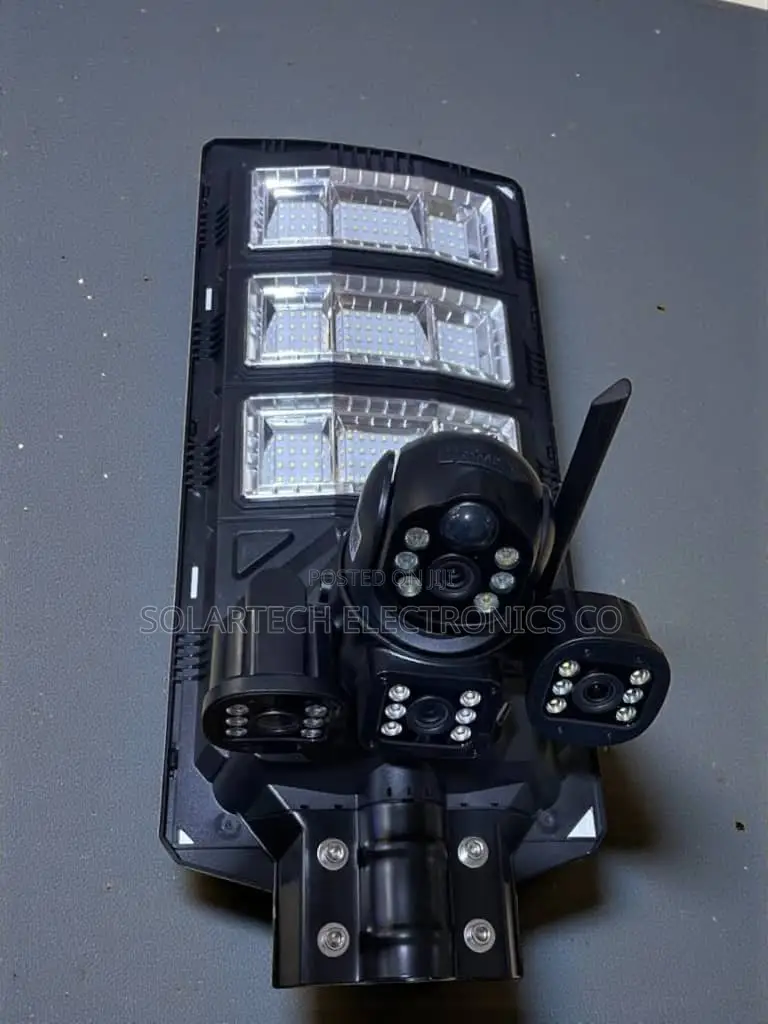 All-in-One 450w Solar Light 3-Lens CCTV System