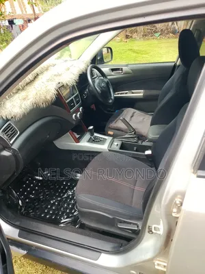 Subaru Forester 2.0D XS 2010 Silver