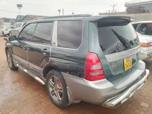 Subaru Forester 2.5 2003 Green