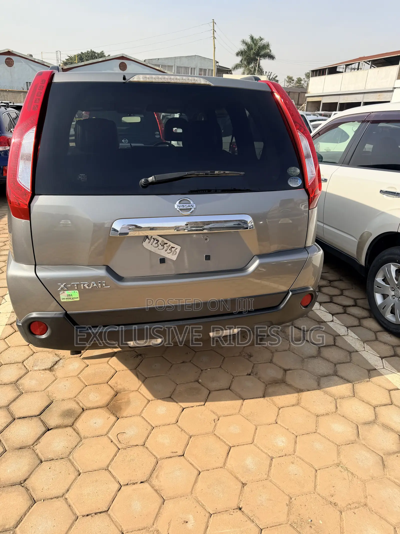 Nissan X-Trail 2012 Gold