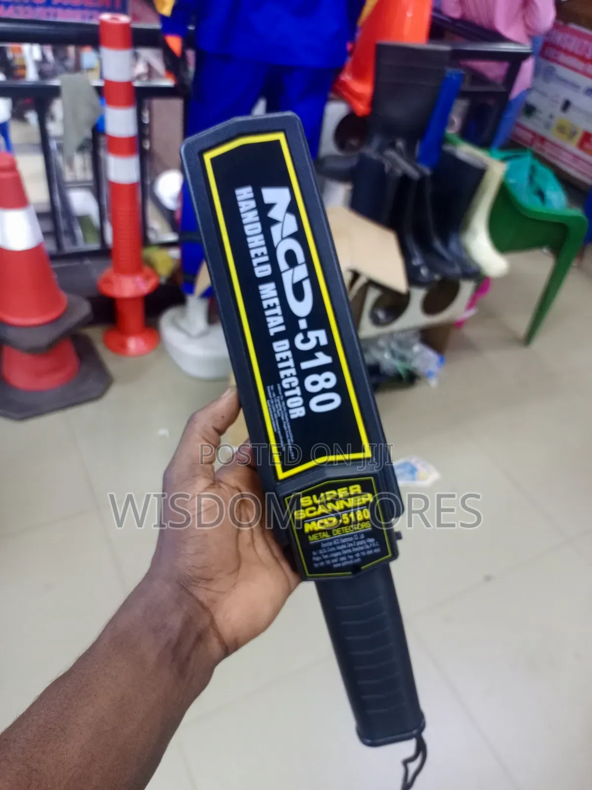 Professional Handheld Metal Detector