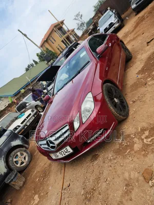 Mercedes-Benz E250 2011 Maroon
