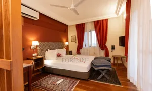 Hotel Bookings