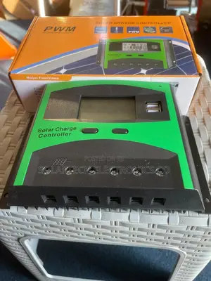 50a PWM Solar Controller With 50v Pv Input