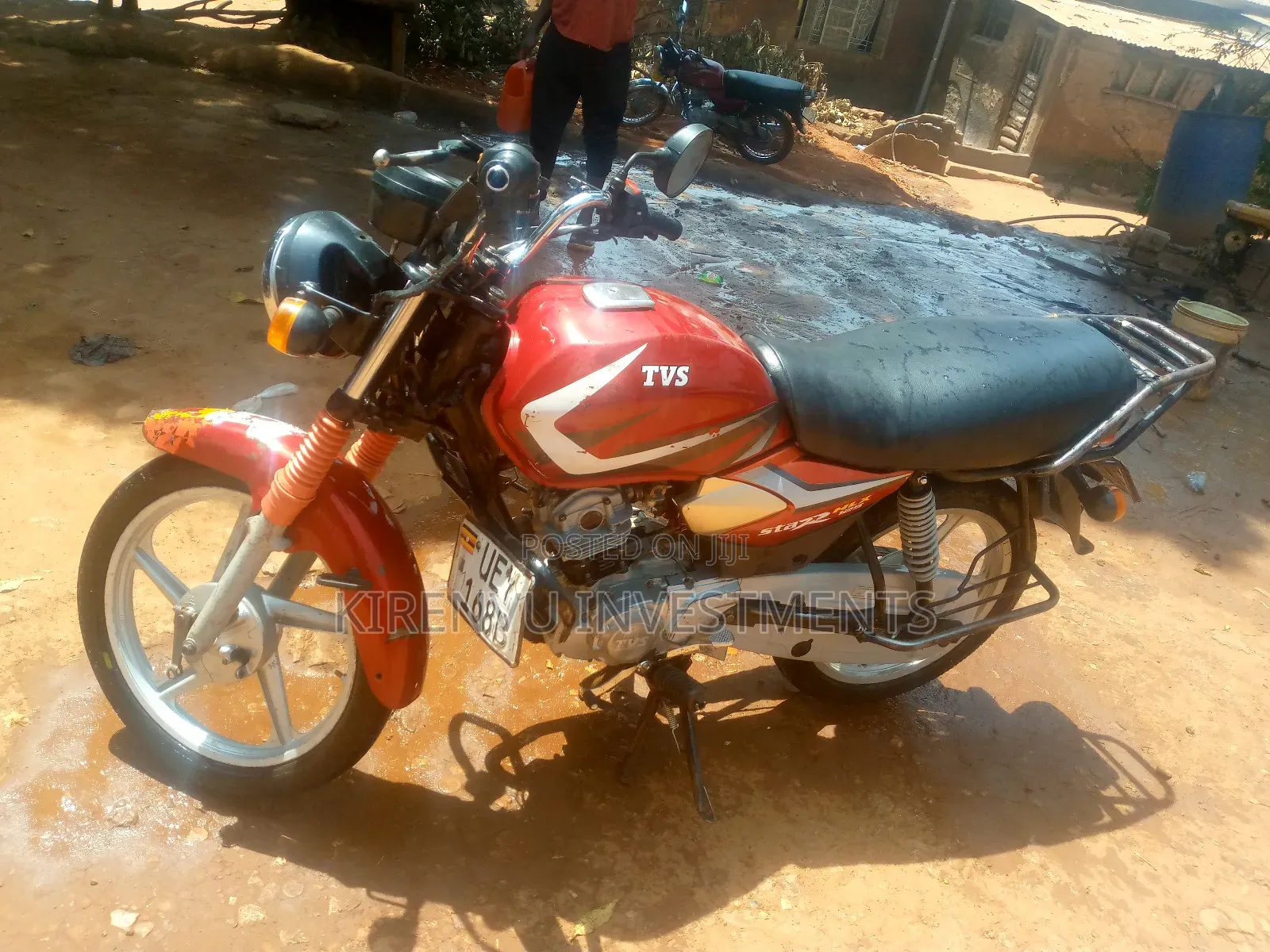 TVS HLX 125 2017 Red