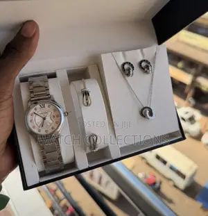 Watch Set for Her With Stainless Steel Jewelry