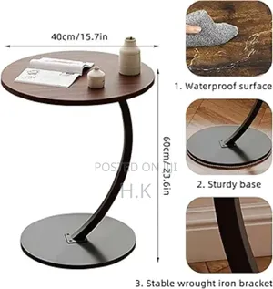 Round Table for Small Spaces
