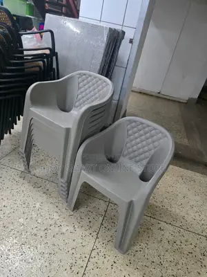 Ambassadors Plastic Chairs Plastic Chairs