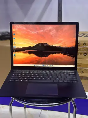 New Laptop Microsoft Surface Book 16GB Intel Core I7 SSD 512GB