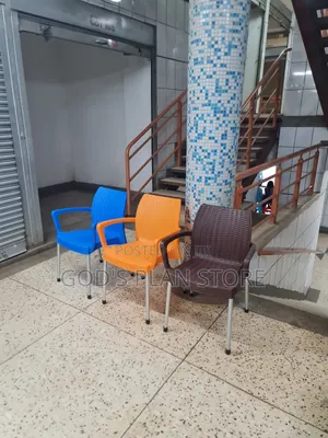 Field Indoor Outdoor Plastic Chairs Plastic Chairs for Restaurant