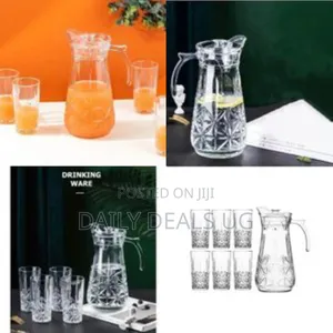 7 Piece Glassware Set. Includes a Jug and 6 Glasses