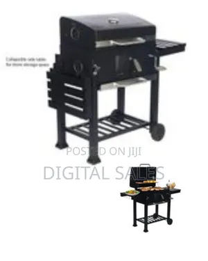 Versatile Charcoal BBQ Grill With Collapsible Side Table