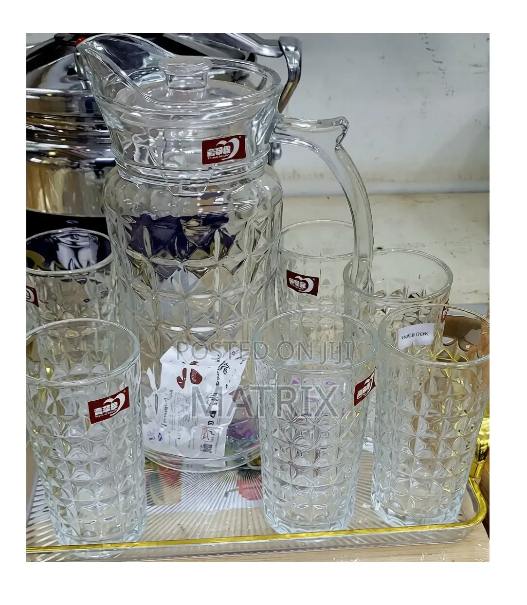 Water Jug With 6 Glasses