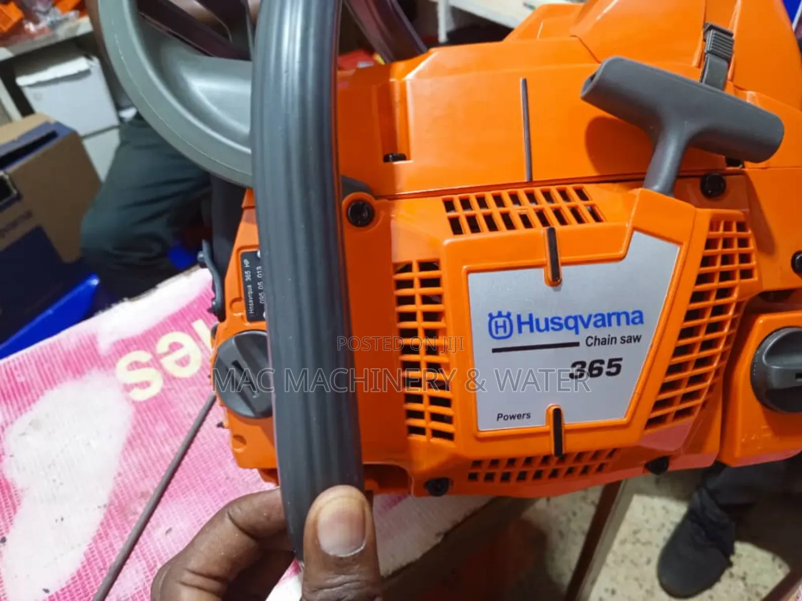 Husqvarna 365 Chain Saw / Power Saw