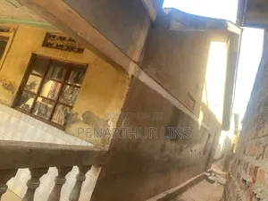 Furnished 8bdrm Bungalow in Kanyanya, Central Division for sale