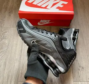 Original Black/Metallic Silver Nike Shox R4 Sneakers