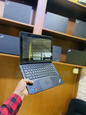 Laptop Lenovo 4GB Intel Celeron SSD 128GB