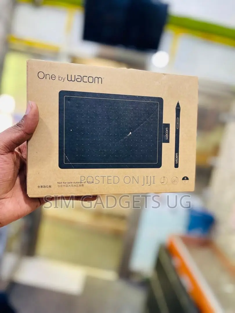 One by Wacom Graphics Drawing Tablet