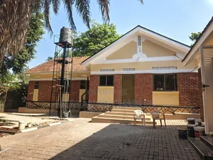 3bdrm Bungalow in Fs Properties Ltd, Central Division for rent