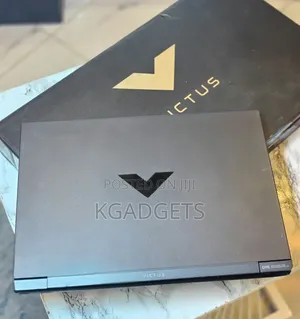 Laptop HP Victus 15 16GB AMD Ryzen 5 SSD 512GB