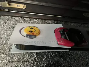 Ps5 Standard Console &Custom Pad *