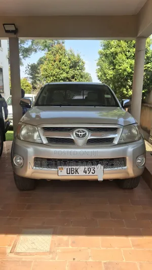 Toyota Hilux 2.7 VVT-i 4X4 SRX 2009 Silver