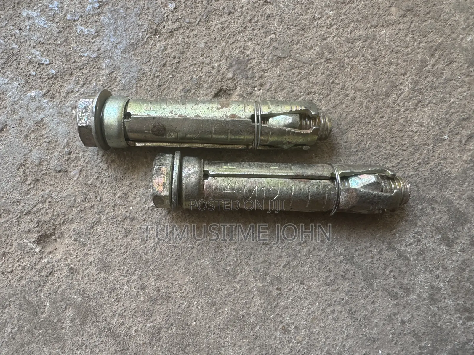 Expansion Bolts