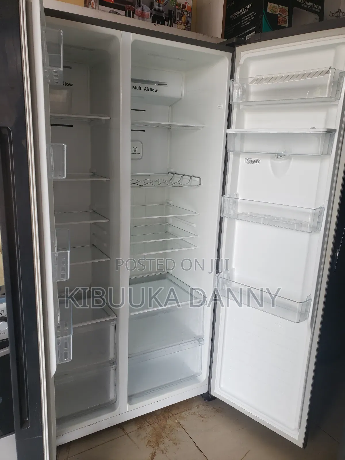 Hisence 670 Litres Glass Doors Side by Side