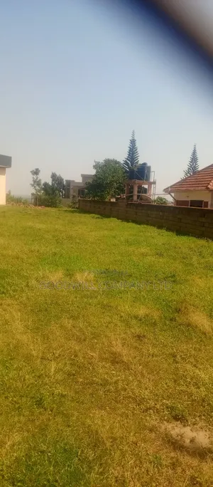 3 Acres of Land in Kira Bulindo in a Gate