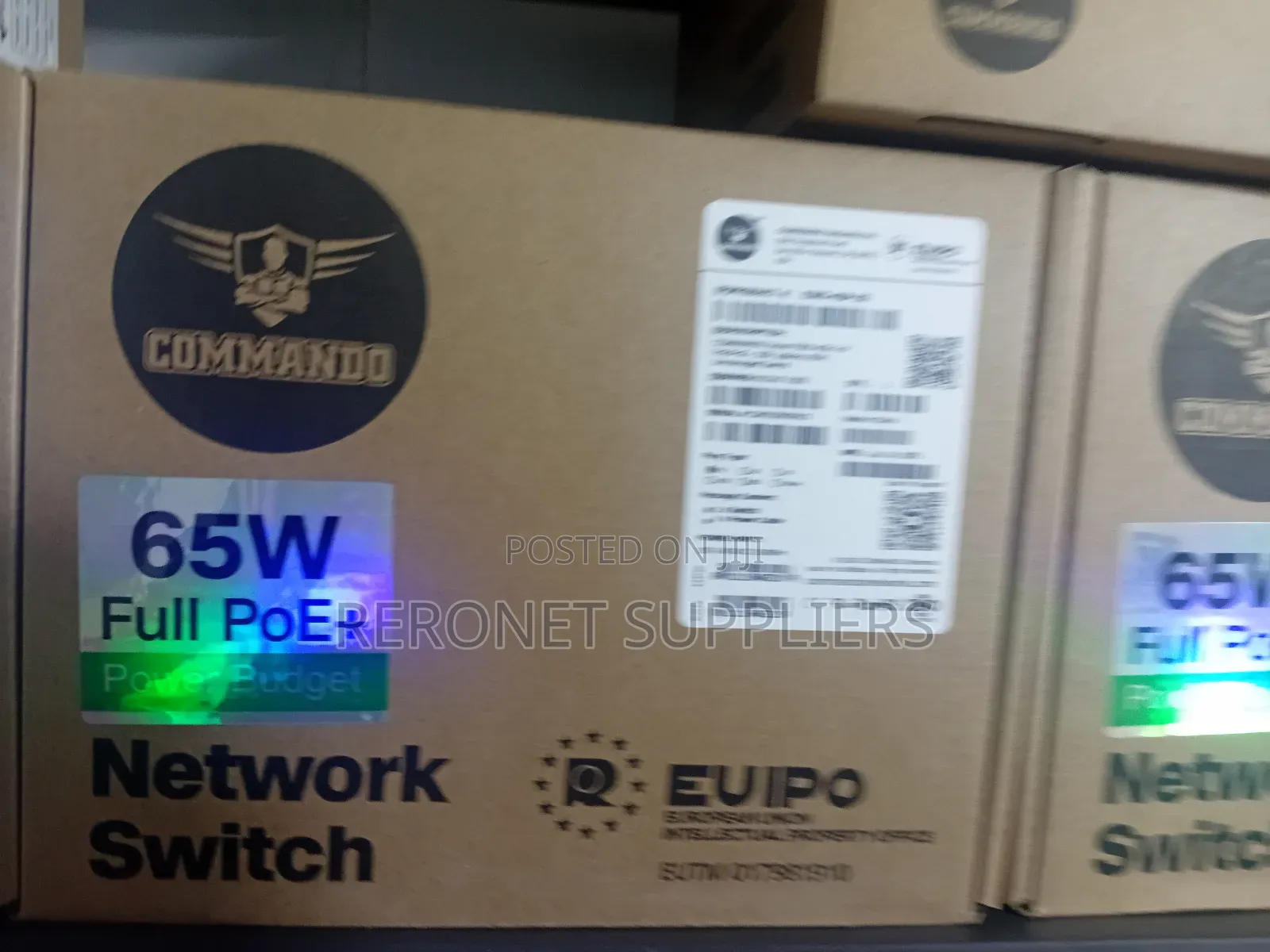 Commando 4port Poe Gagibit +2uplinks Switch