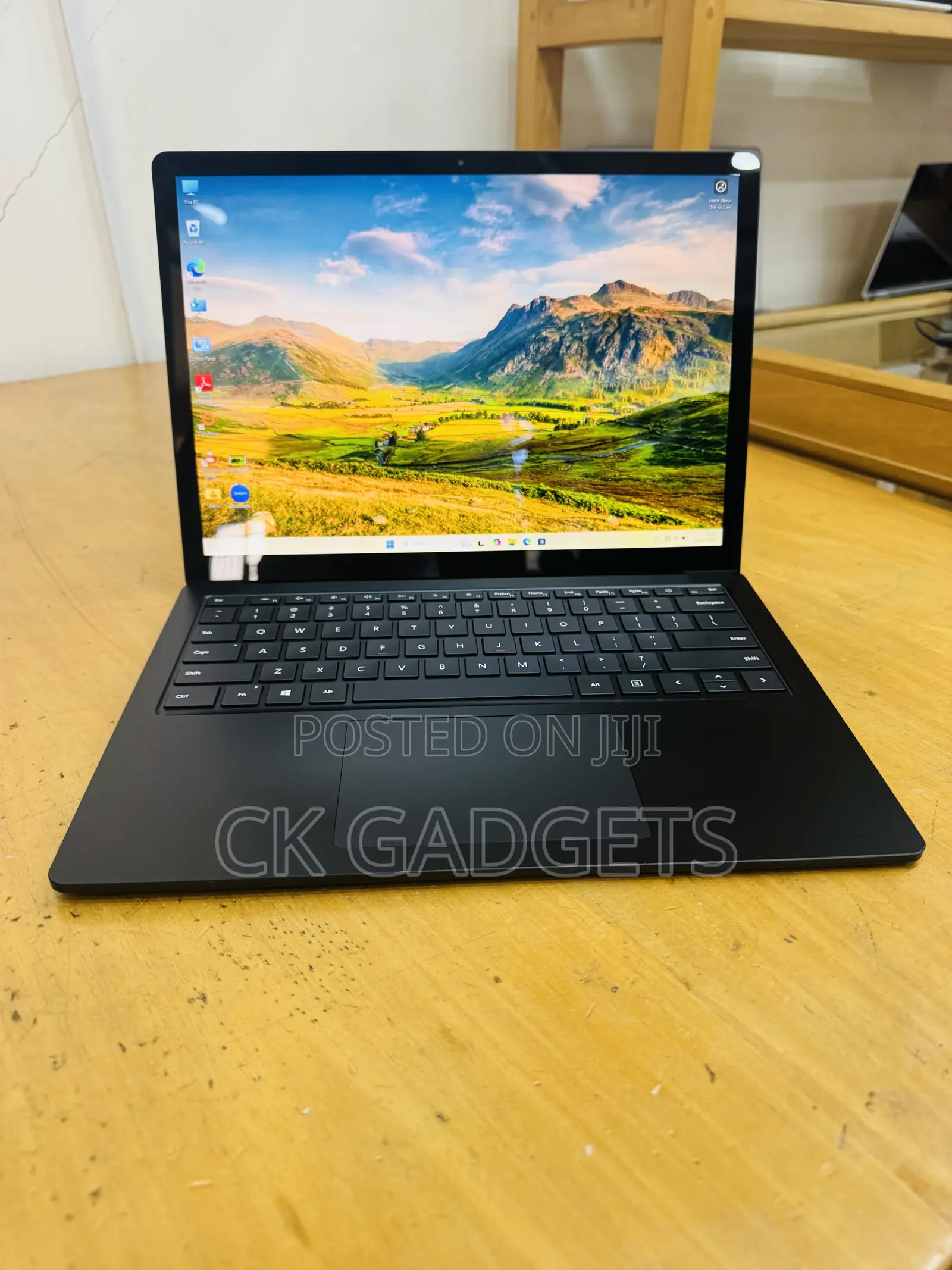 New Laptop Microsoft Surface Laptop 4 16GB Intel Core I7 SSD 512GB