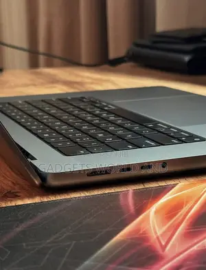 New Laptop Apple MacBook Pro 16GB Apple M1 Pro SSD 512GB