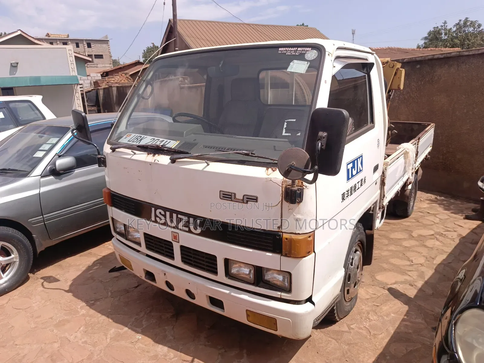 Isuzu Elf Self Loader