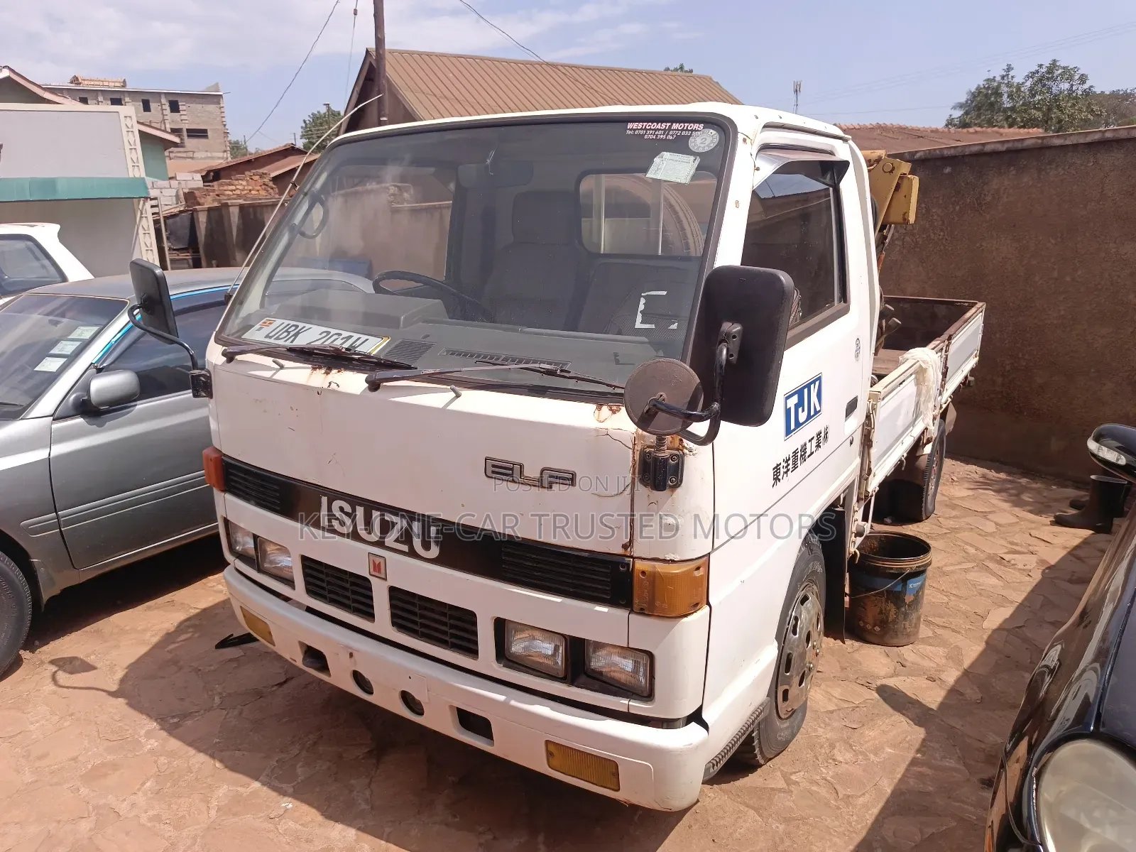 Isuzu Elf Self Loader