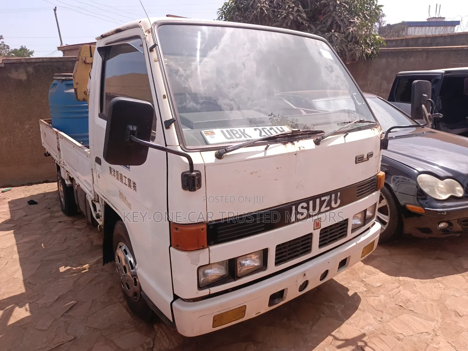 Isuzu Elf Self Loader