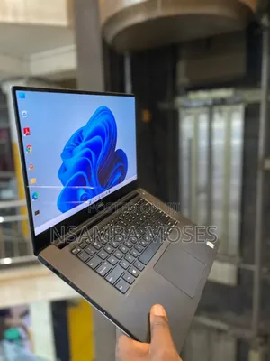 Laptop Dell Precision 5510 16GB Intel Core I7 SSD 512GB