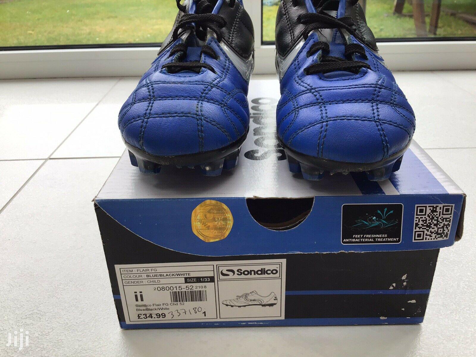 children's sondico football boots