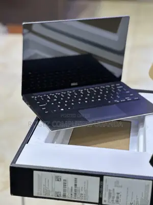 New Laptop Dell XPS 13 (9360) 16GB Intel Core I7 SSD 256GB