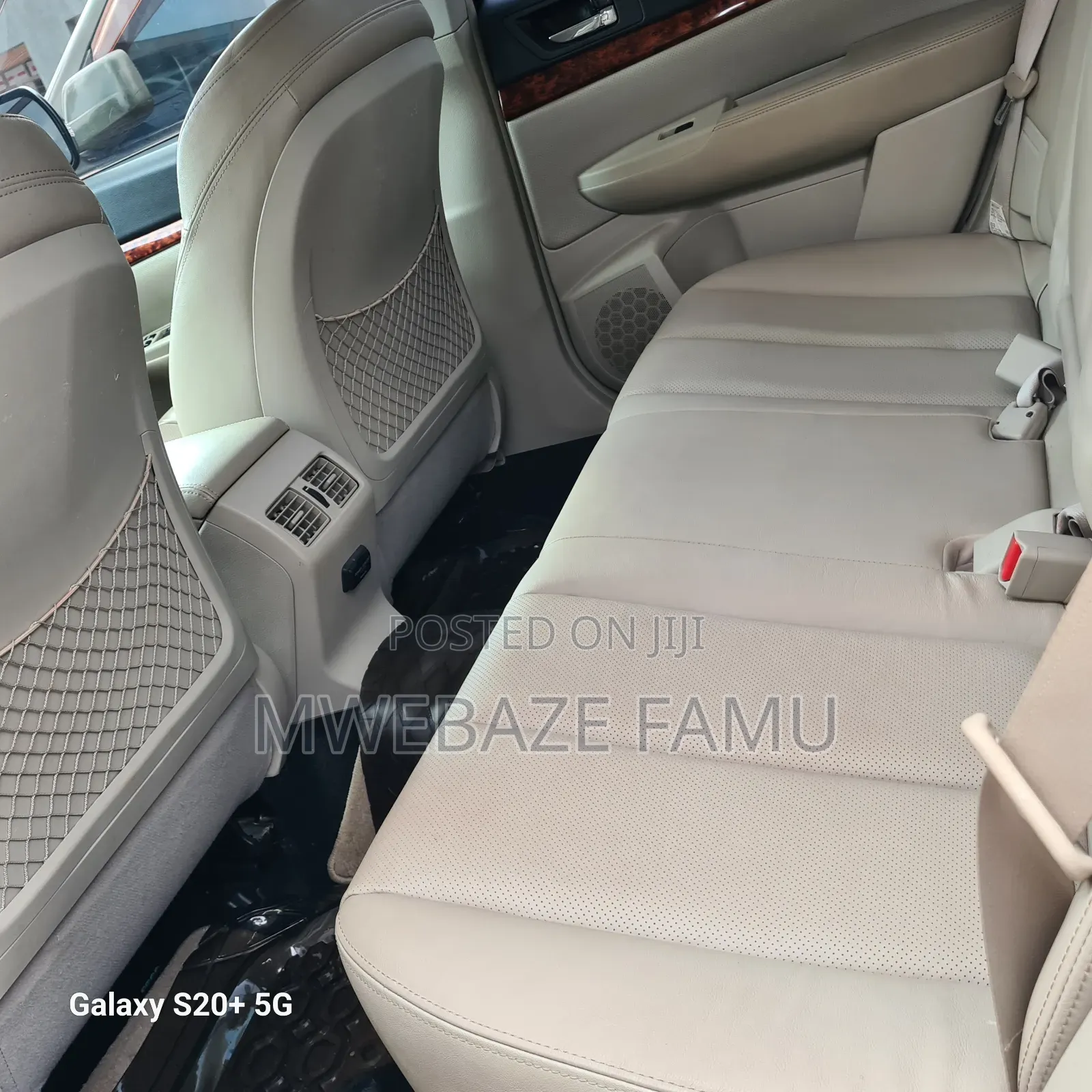 Subaru Outback 2012 Gray