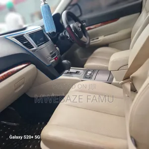Subaru Outback 2012 Gray