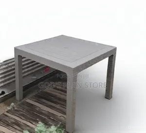Patio Field Outdoor Indoor Plastic Table Plastic Table.