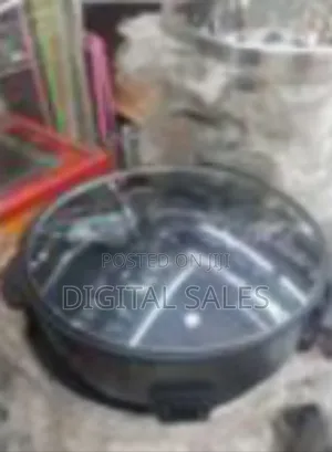 Sunny Electric Skillet / Pizza Pan With Lid