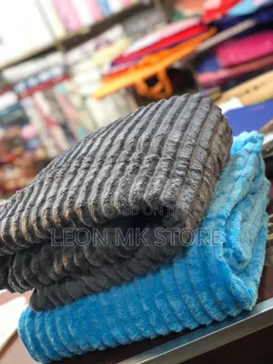 Unique Soft Lite Fleece Throw Blankets
