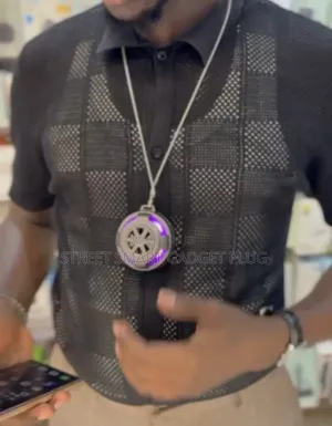 Green Lion Spin Beat Necklace Bluetooth Speaker