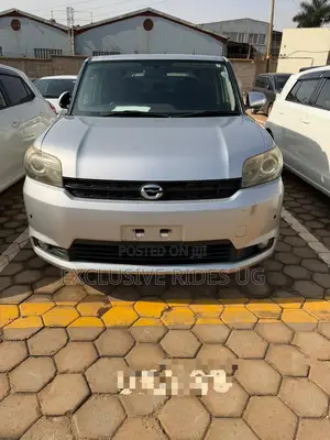 Toyota Corolla Rumion 2013 Silver